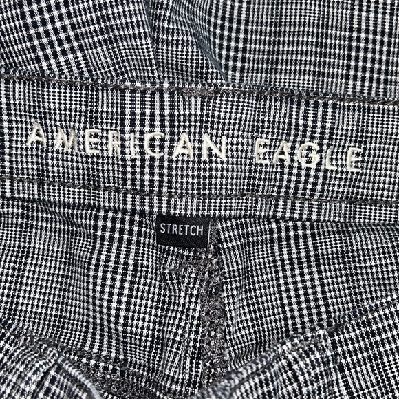 American Eagle plaid stretch Mom Jean size 6 - Picture 7 of 11